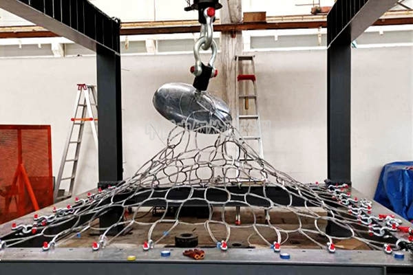 边坡防护网抗顶破力试验