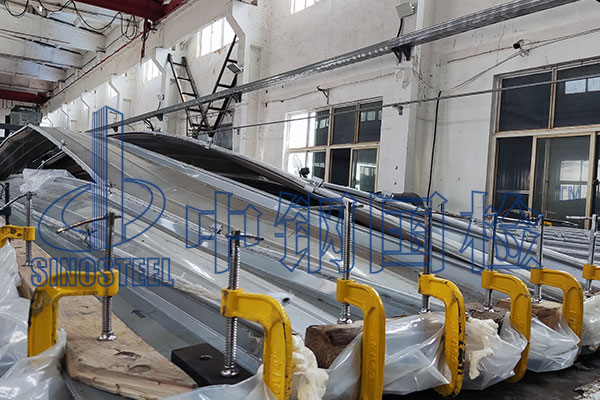 钢结构屋面抗风揭试验